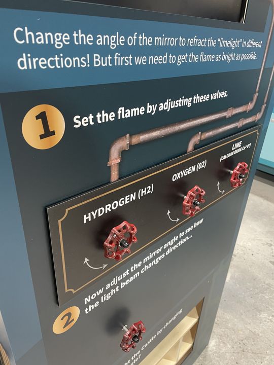 Gurney Limelight: traditional-style taps used as digital controls.