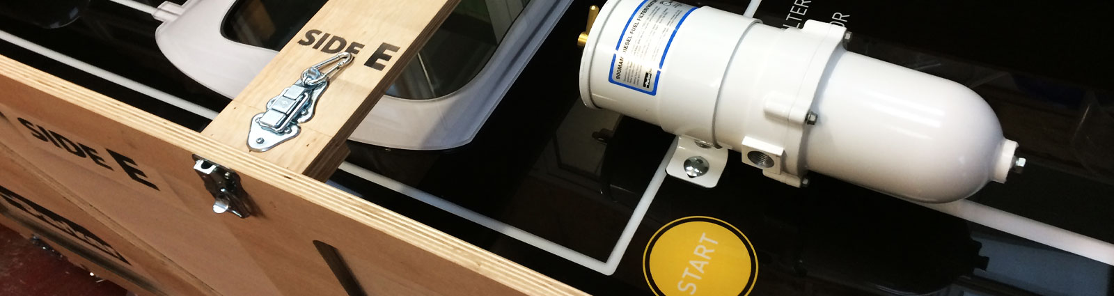 The branded Parker filter demonstration display.