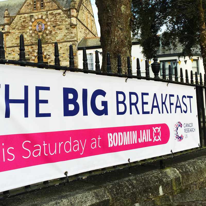 Large banner printing for events 
