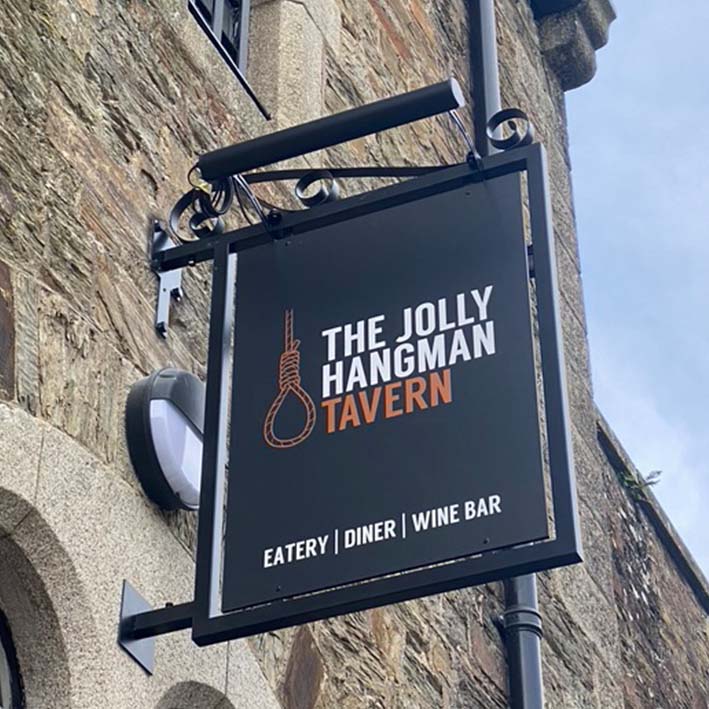 Illuminated Pub Projecting Sign for The Jolly Hangman, Bodmin