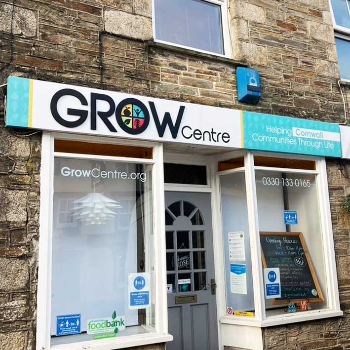 Grow Centre Shop Signs in Camelford